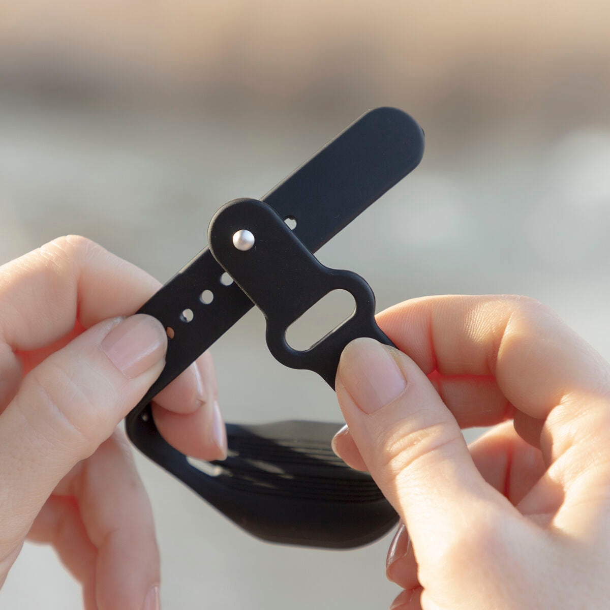 Rechargeable Mosquito-repellent Bracelet using Ultrasound Banic